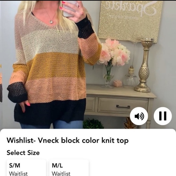 COLOR BLOCK KNIT TOP - Picture 2 of 4
